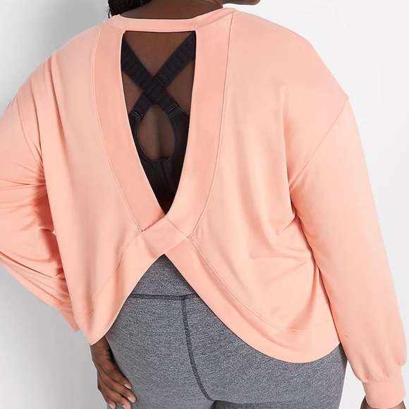 Long Sleeve Mid VNeck W/ Back Detail Recycled Sweatshirt - NWT - Picture 2 of 3